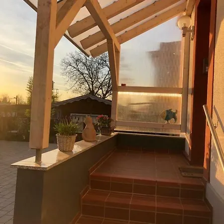 Ferienzimmer Grenzach-wyhlen 民宿 *