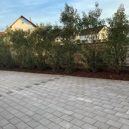 民宿 Ferienzimmer Grenzach-wyhlen 格伦扎克·威伦